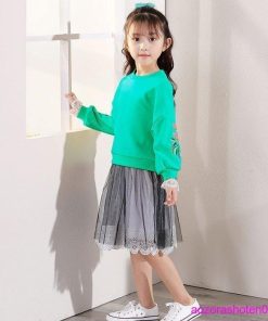 子供服 セットアップ 2点セット おしゃれ 女の子 幼児 春 秋 スウェット+スカート 長袖 刺繍 可愛い 姉妹 双子 お出かけ 90-140 お祝い 全3色 上下セット 通学 * 上下セット